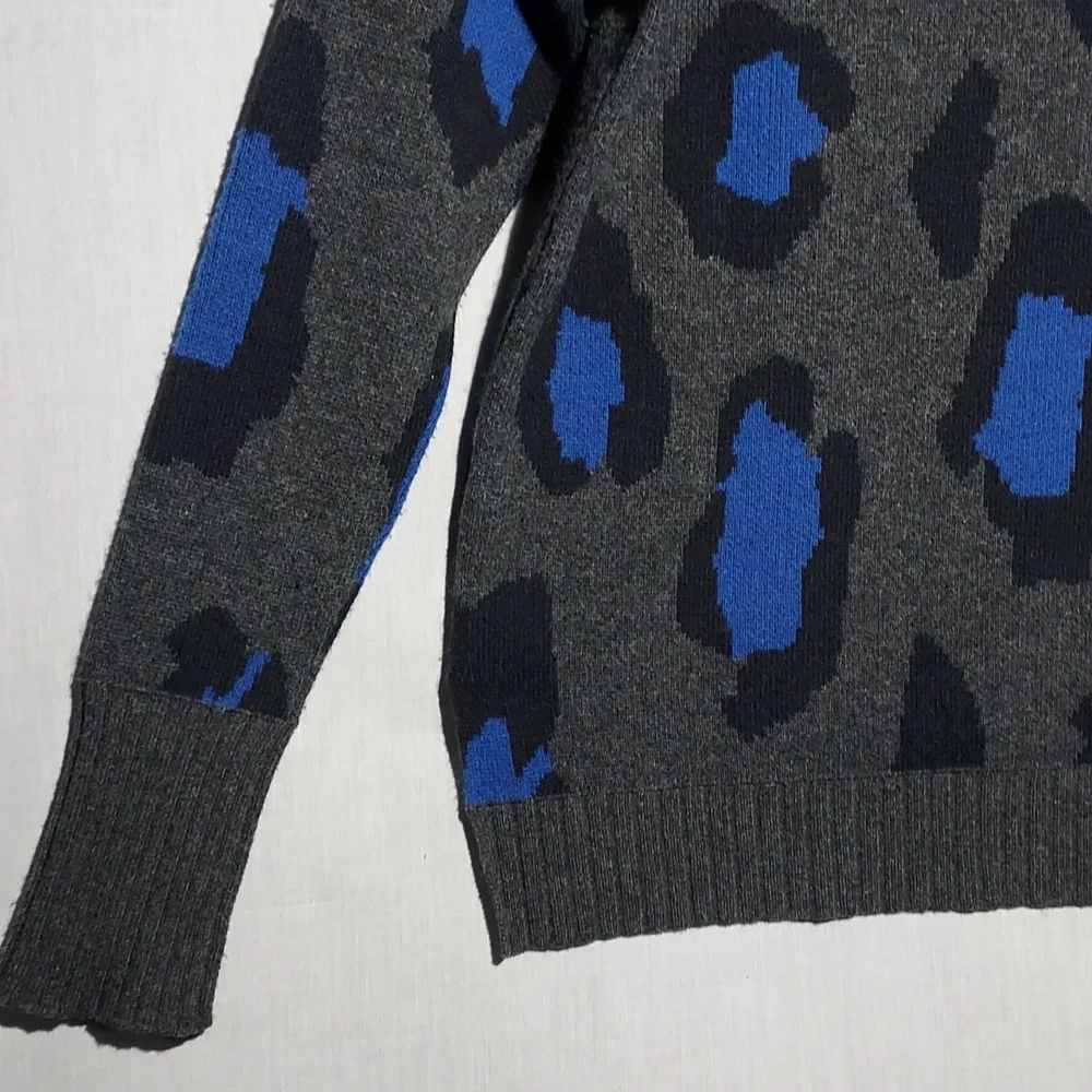 Athleta wool/cashmere blend animal print‎ women's sweater size xs